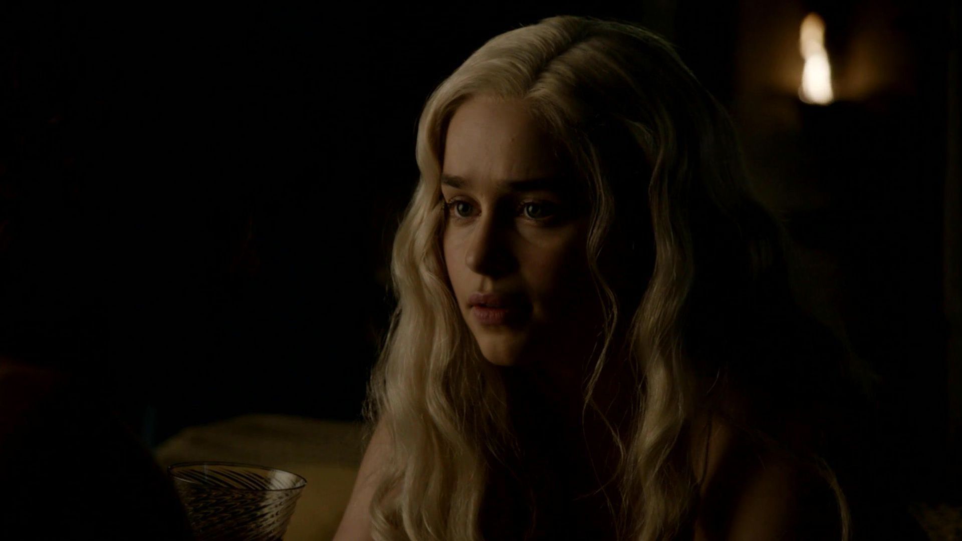 войны престолов арты. дейенерис таргариен на троне. дейенерис и даарио нахарис. Got fan. Crypto trading memes.